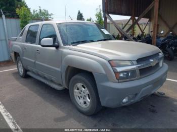  Salvage Chevrolet Avalanche 1500