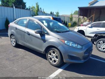  Salvage Ford Fiesta