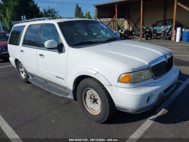  Salvage Lincoln Navigator