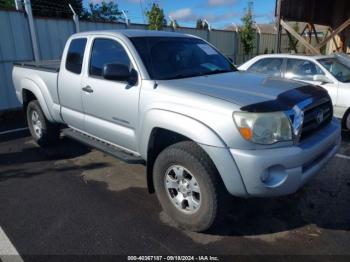  Salvage Toyota Tacoma