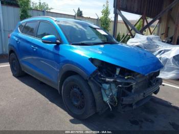  Salvage Hyundai TUCSON