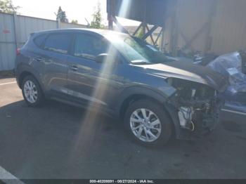  Salvage Hyundai TUCSON