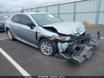  Salvage Toyota Camry