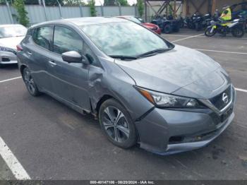  Salvage Nissan LEAF