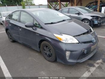  Salvage Toyota Prius