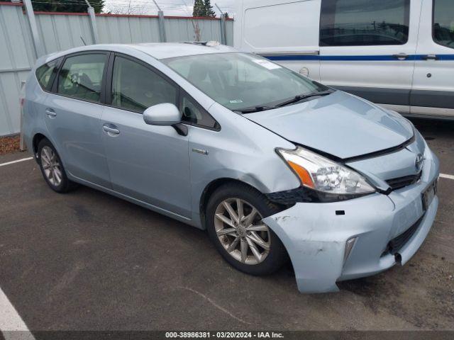  Salvage Toyota Prius v