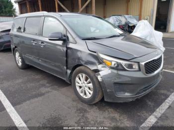  Salvage Kia Sedona