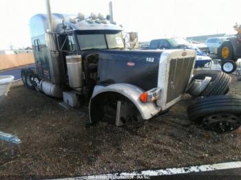  Salvage Peterbilt 379