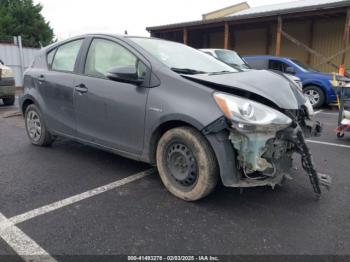  Salvage Toyota Prius c