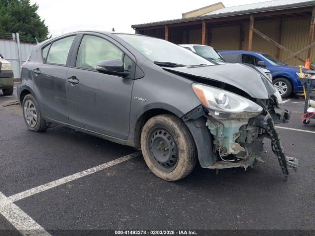  Salvage Toyota Prius c