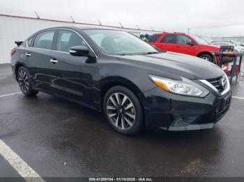  Salvage Nissan Altima