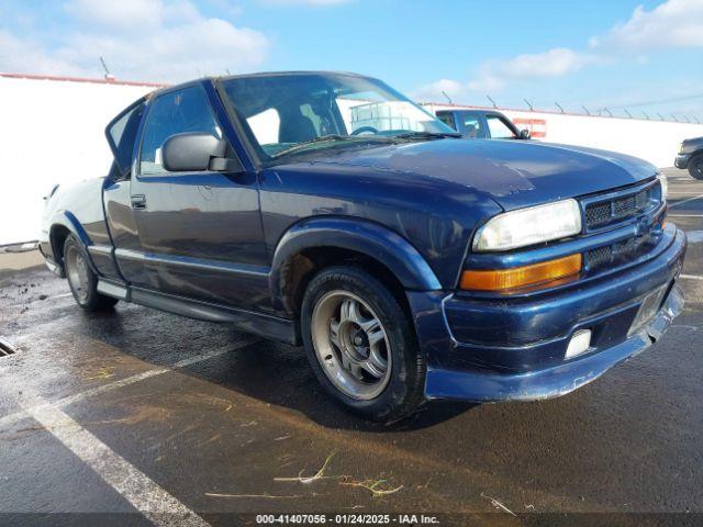  Salvage Chevrolet S-10