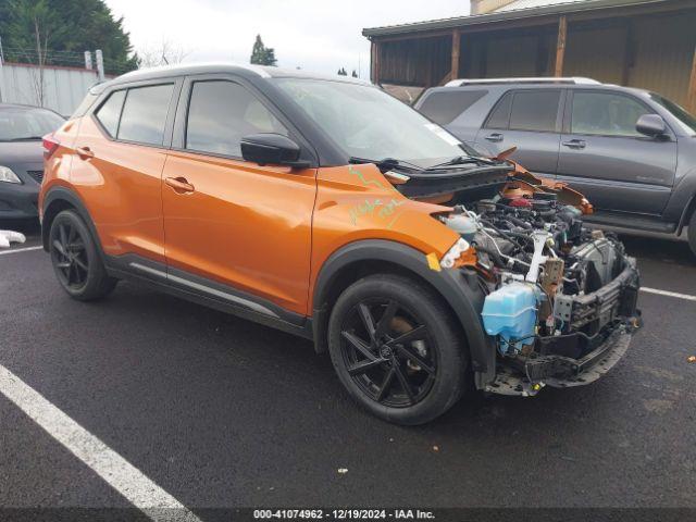  Salvage Nissan Kicks