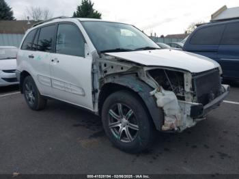  Salvage Toyota RAV4