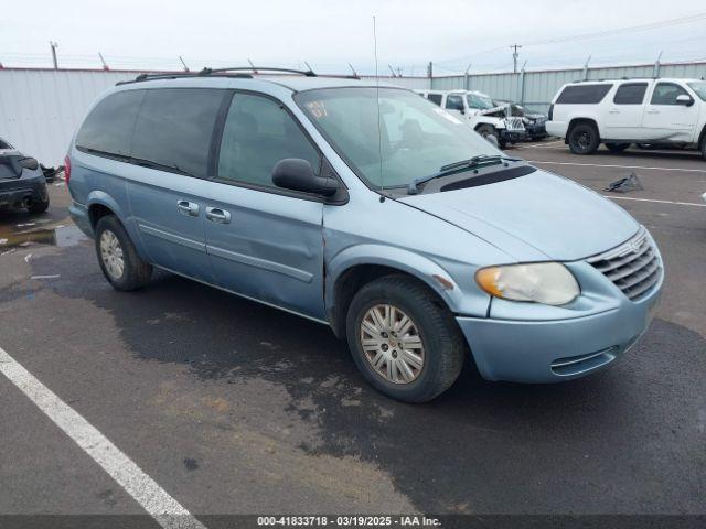  Salvage Chrysler Town & Country