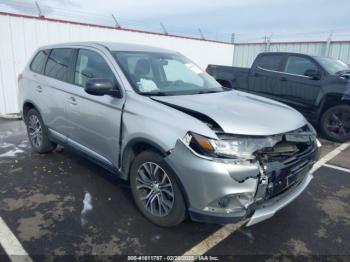  Salvage Mitsubishi Outlander