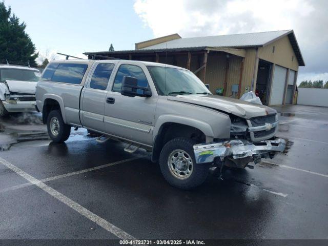  Salvage Chevrolet Silverado 2500