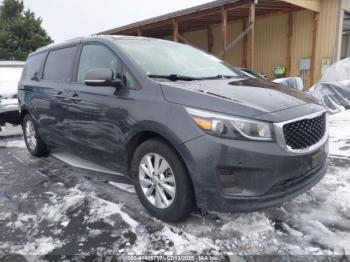  Salvage Kia Sedona