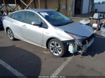  Salvage Toyota Prius