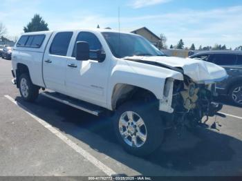  Salvage Chevrolet Silverado 2500