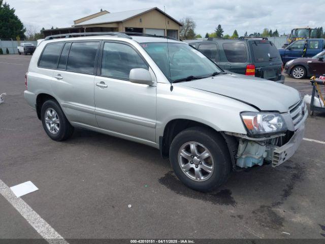  Salvage Toyota Highlander