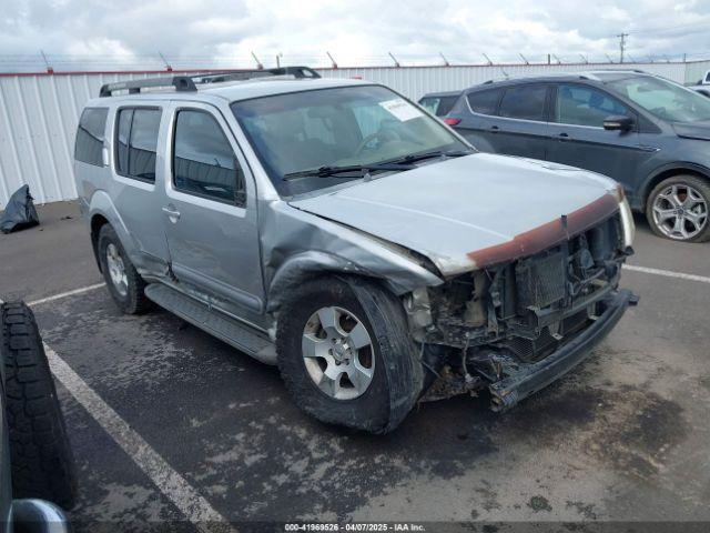  Salvage Nissan Pathfinder