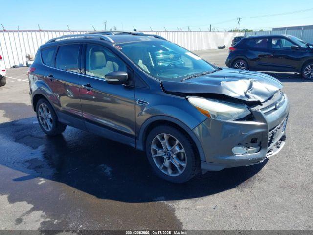  Salvage Ford Escape