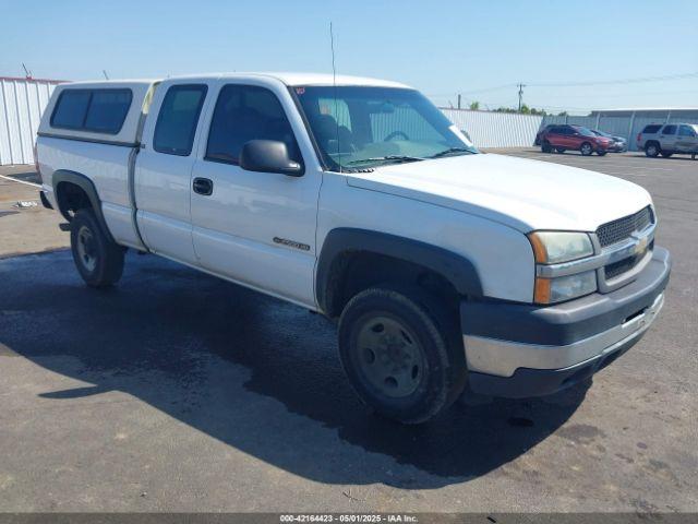  Salvage Chevrolet Silverado 2500