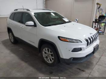  Salvage Jeep Cherokee