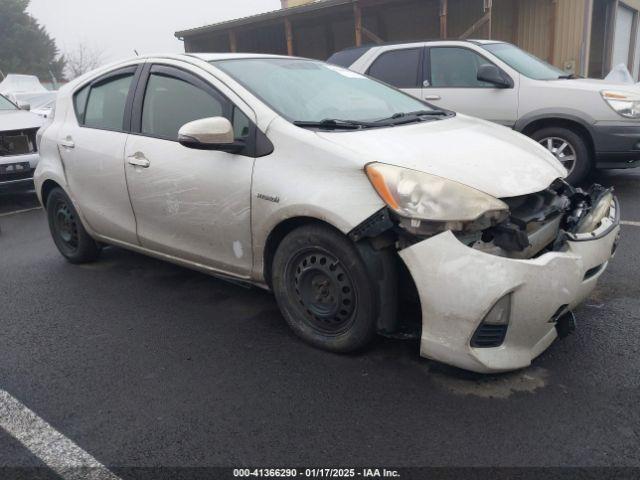  Salvage Toyota Prius c