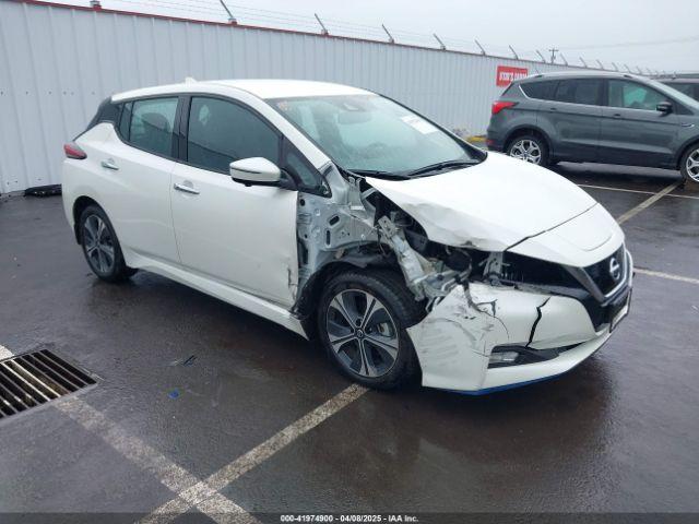  Salvage Nissan LEAF