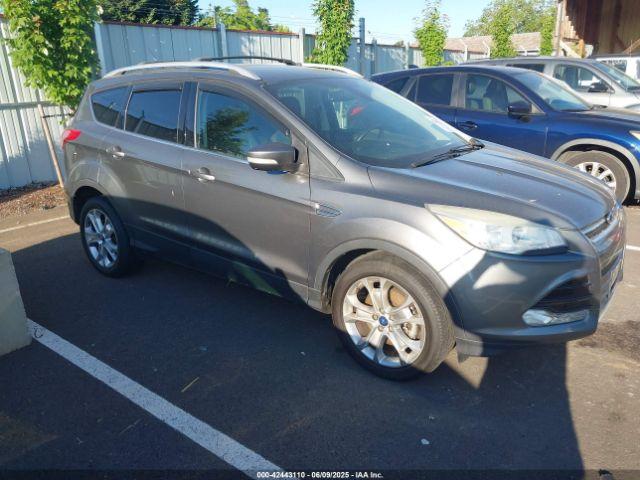  Salvage Ford Escape