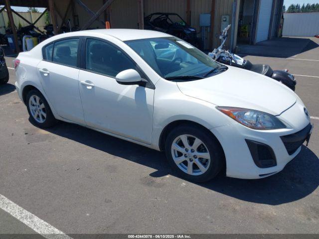  Salvage Mazda Mazda3