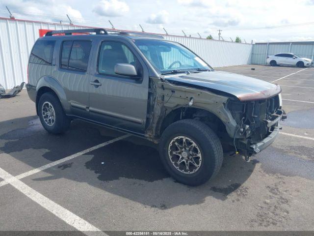  Salvage Nissan Pathfinder