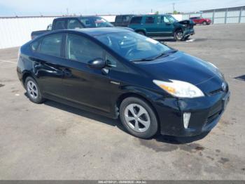  Salvage Toyota Prius