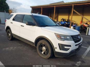  Salvage Ford Utility Police Intercepto