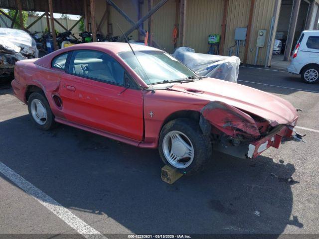  Salvage Ford Mustang