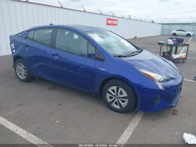  Salvage Toyota Prius