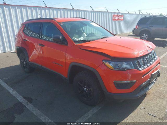  Salvage Jeep Compass