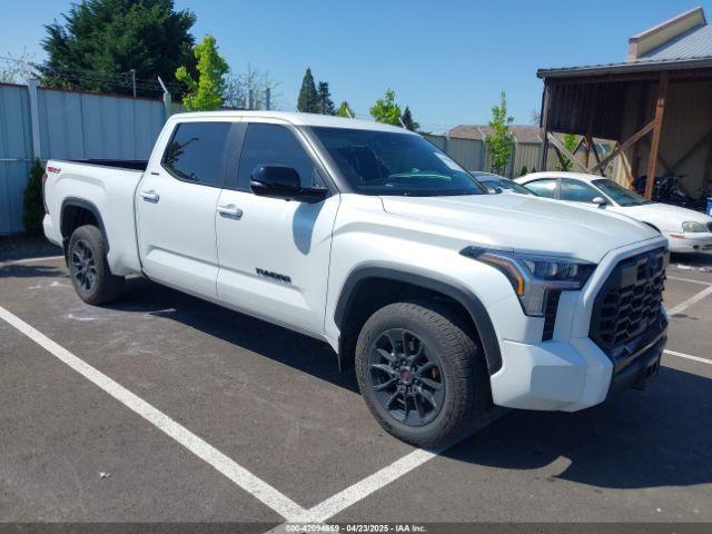  Salvage Toyota Tundra