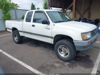  Salvage Toyota T100