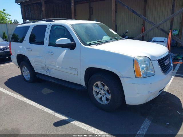  Salvage GMC Yukon