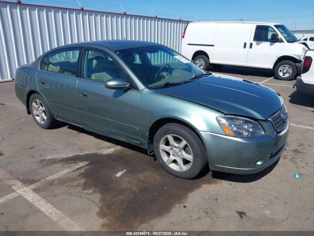  Salvage Nissan Altima