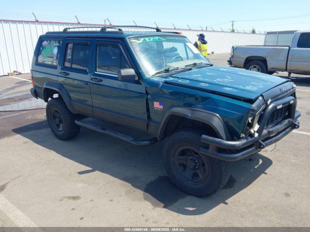  Salvage Jeep Cherokee