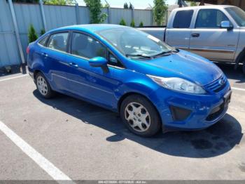 Salvage Ford Fiesta