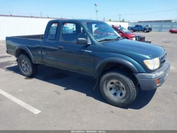  Salvage Toyota Tacoma