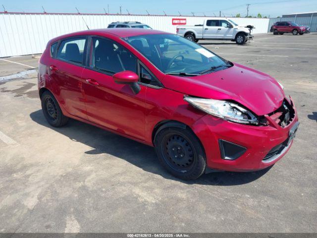  Salvage Ford Fiesta