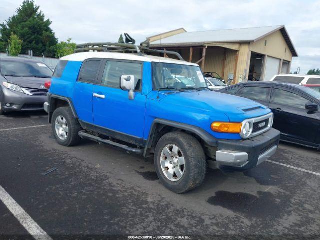  Salvage Toyota FJ Cruiser