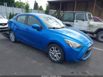  Salvage Toyota Yaris