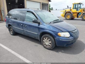  Salvage Chrysler Town & Country